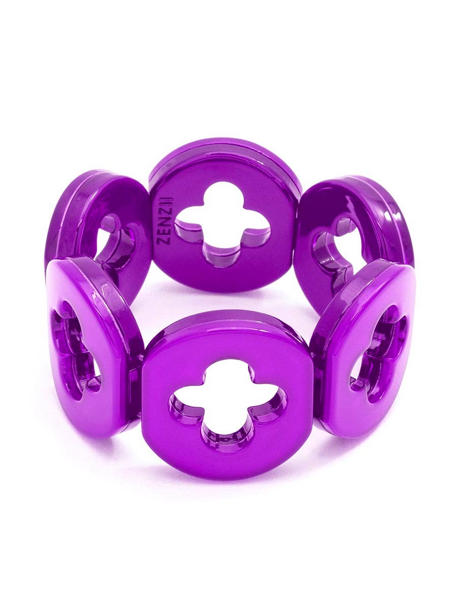 Resin Clover Bracelet: L.BLU