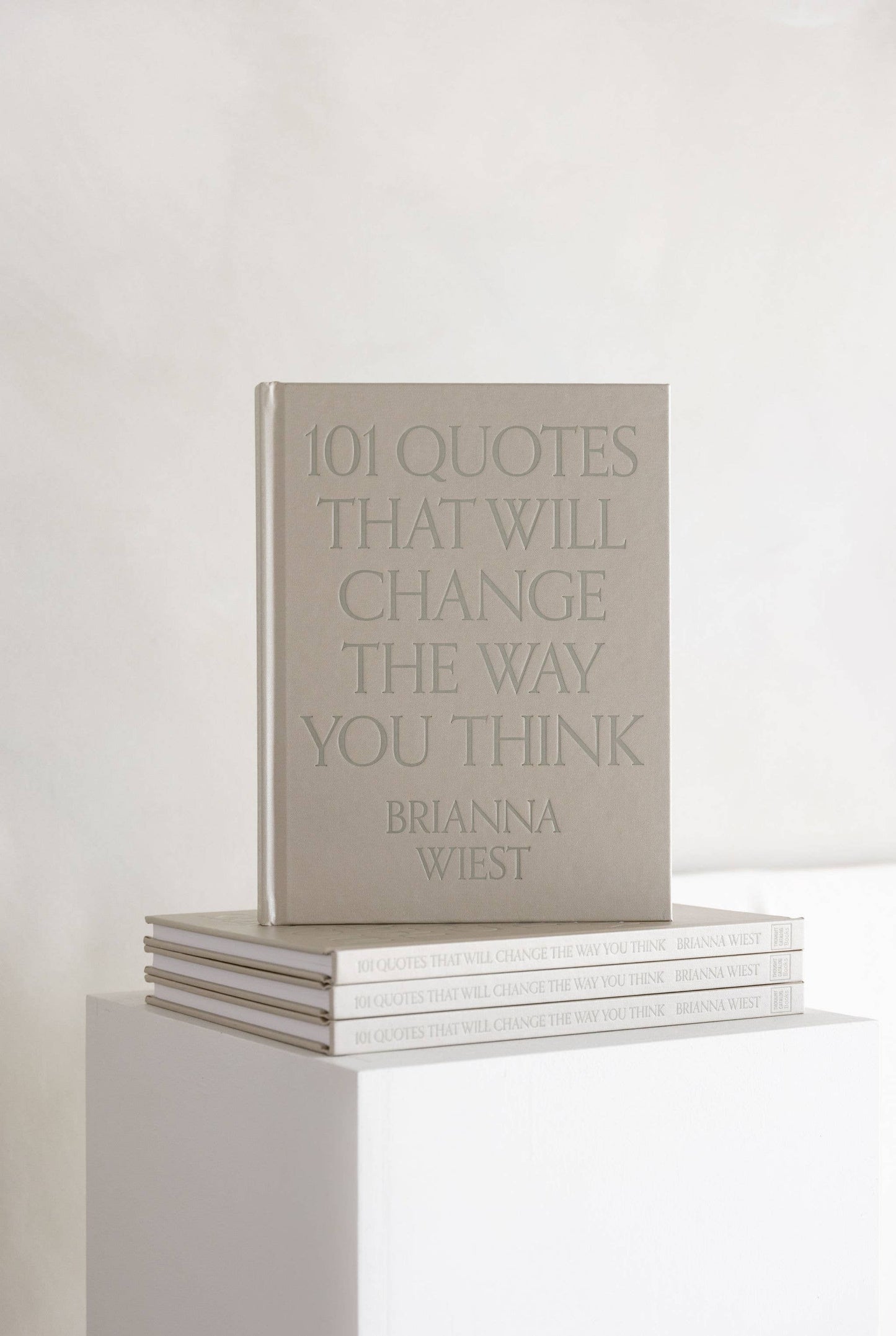 101 Quotes - Table Book