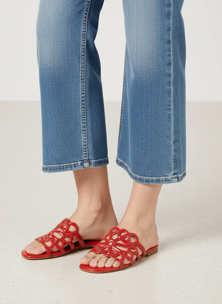 RED PATENT SANDLE