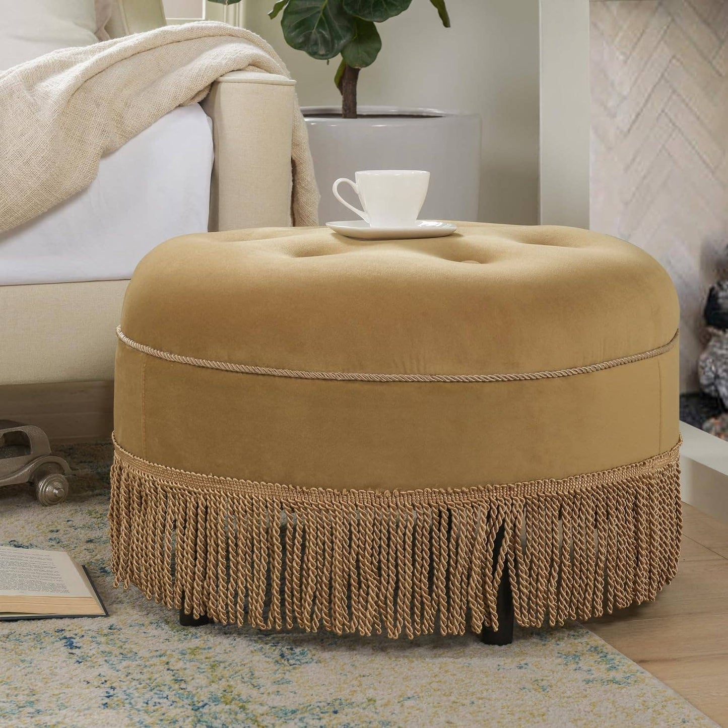 Yolanda 24" Round Upholstered Accent Ottoman: Alabaster Off White