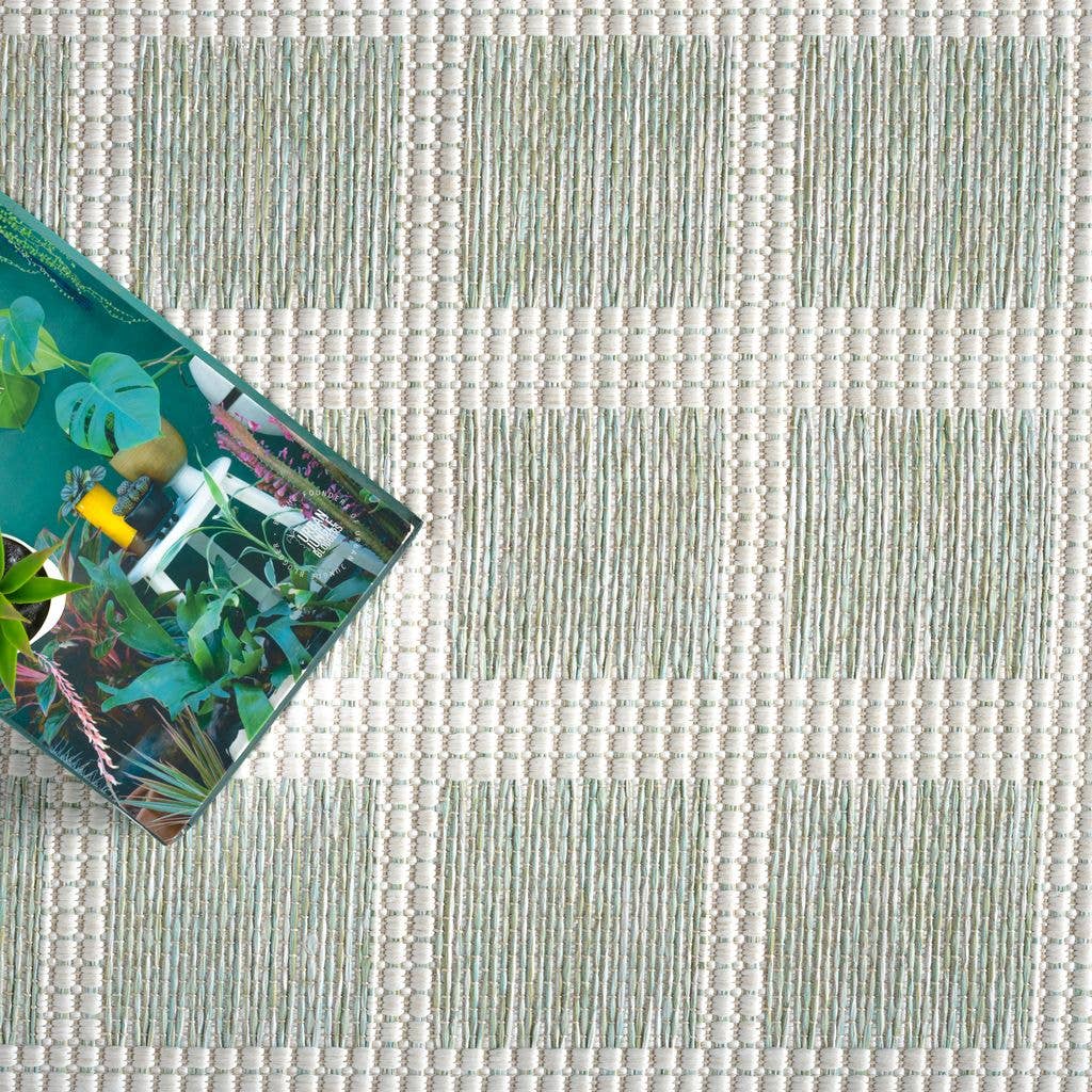 Ocean Gridscape Green Indoor/Outdoor Area Rug: 7'9" x 10'2"