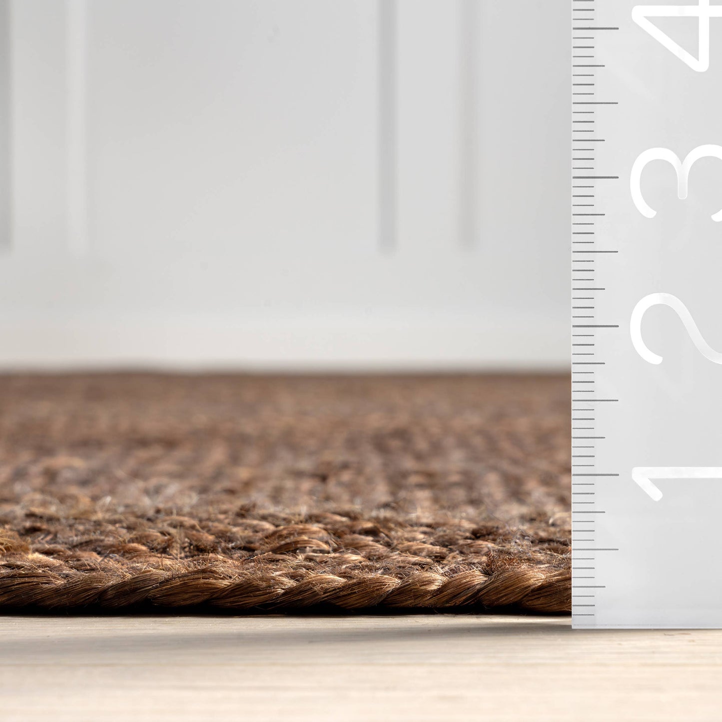 Juniper Tiled Jute Area Rug: Ivory / 4' x 6'