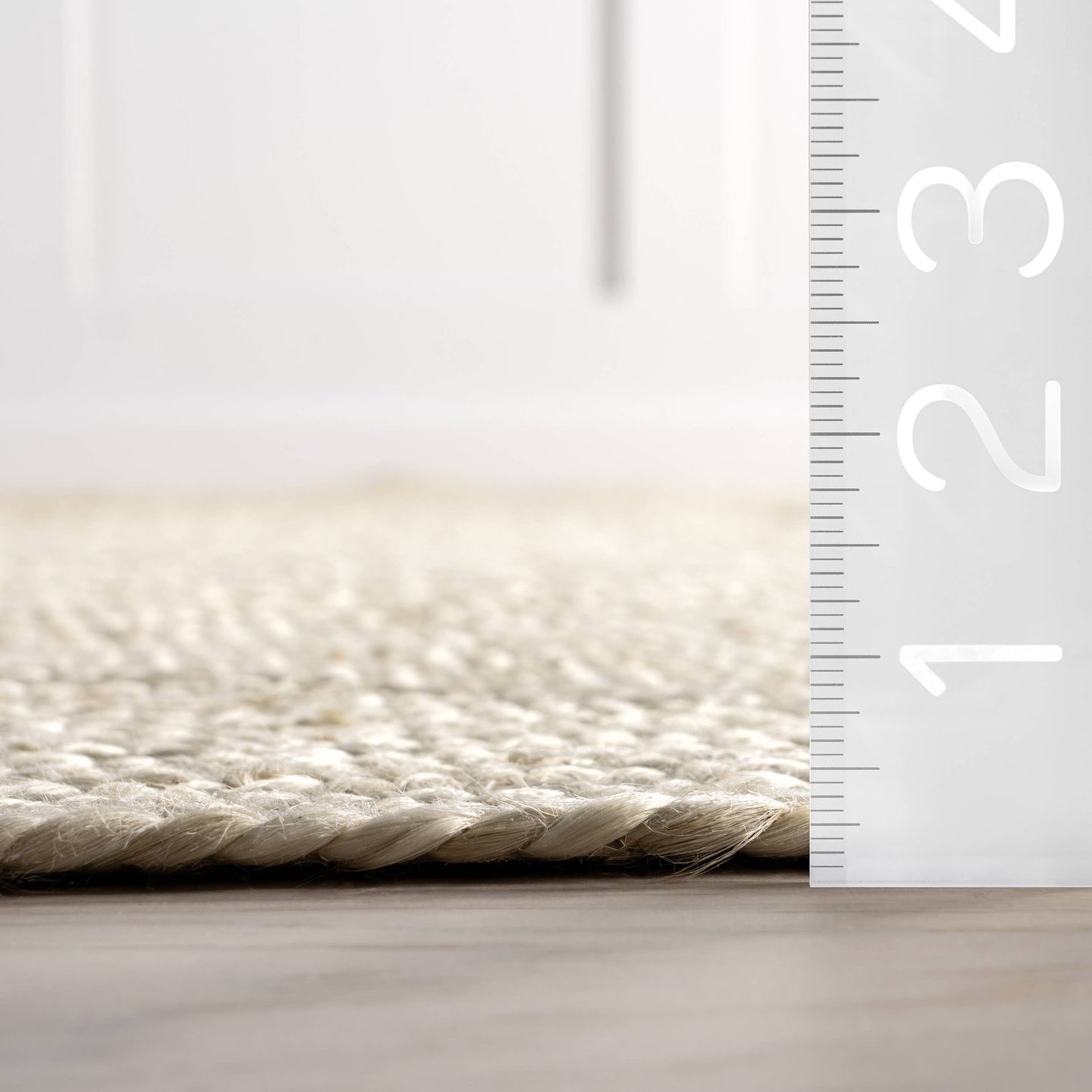 Juniper Tiled Jute Area Rug: Ivory / 4' x 6'