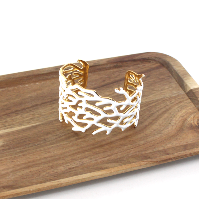 Bold Coral Branch Stainless Steel Cuff Bracelet: 02 WHT