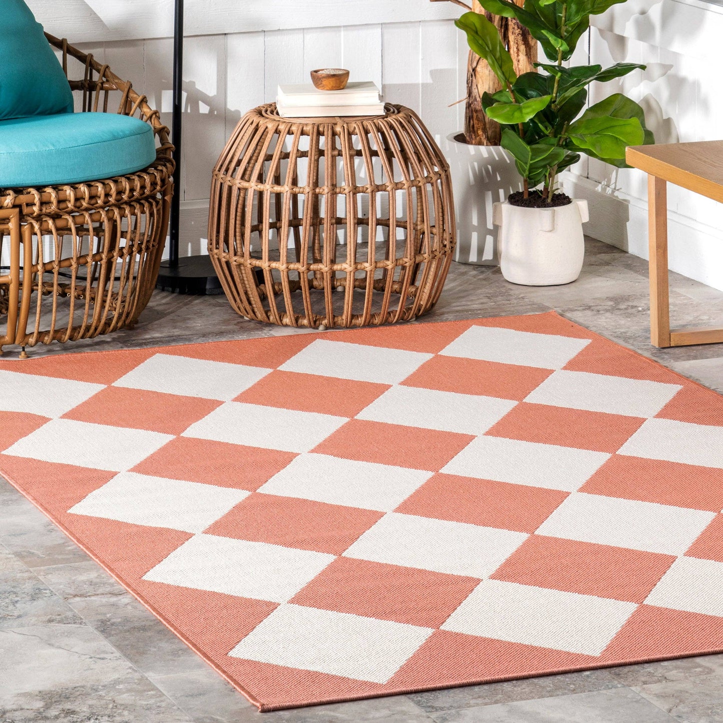 Diamond Trellis Indoor/Outdoor Rug- 5' x 8'