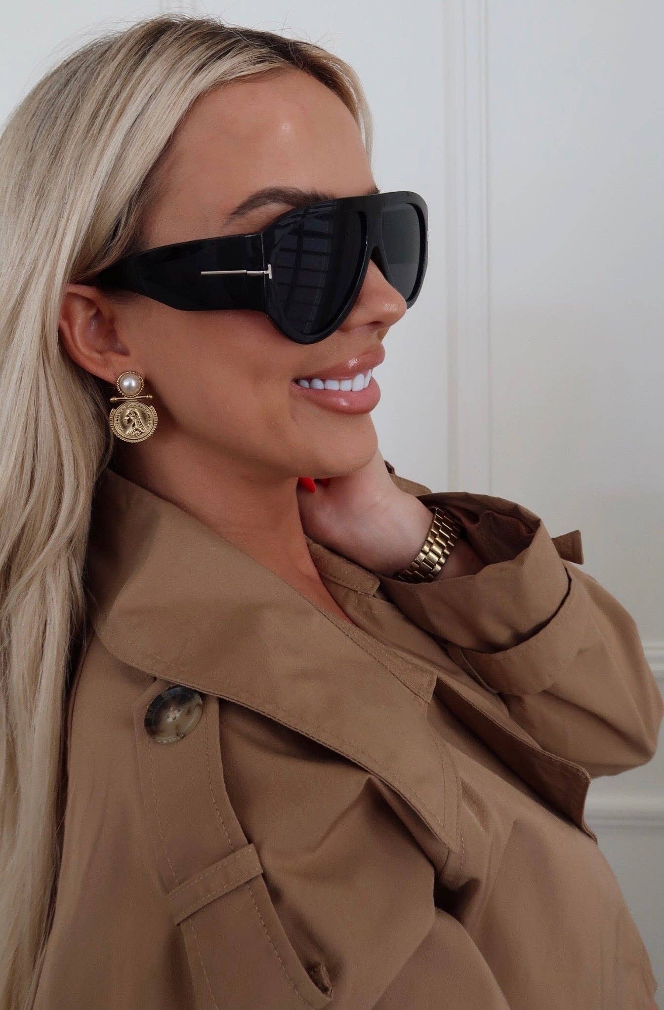 MACY PEARL & GOLD EARRINGS