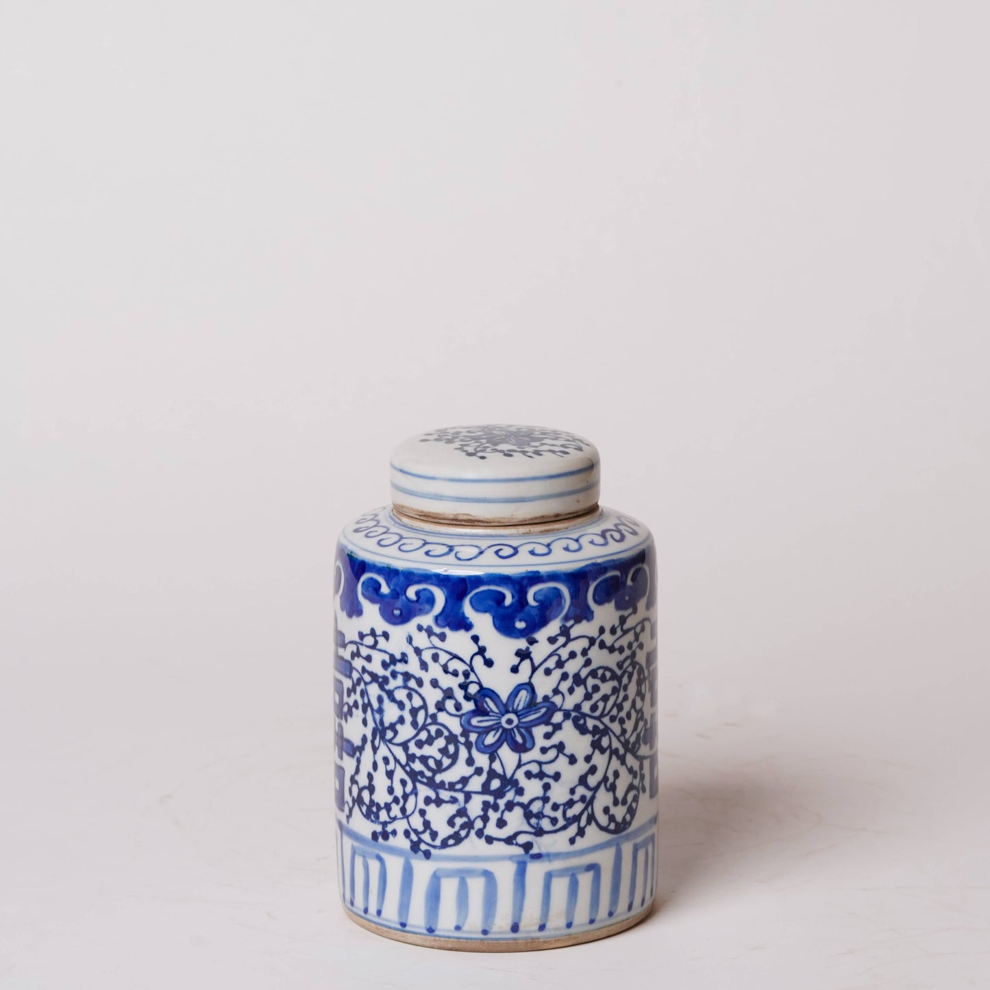 Blue and White Porcelain Double Happiness Cylinder Caddy