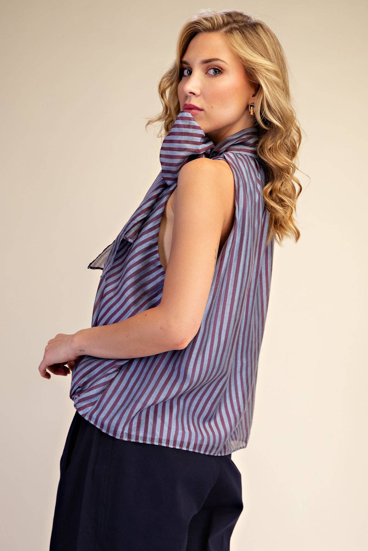 Blue & Burgundy Tank With Bow