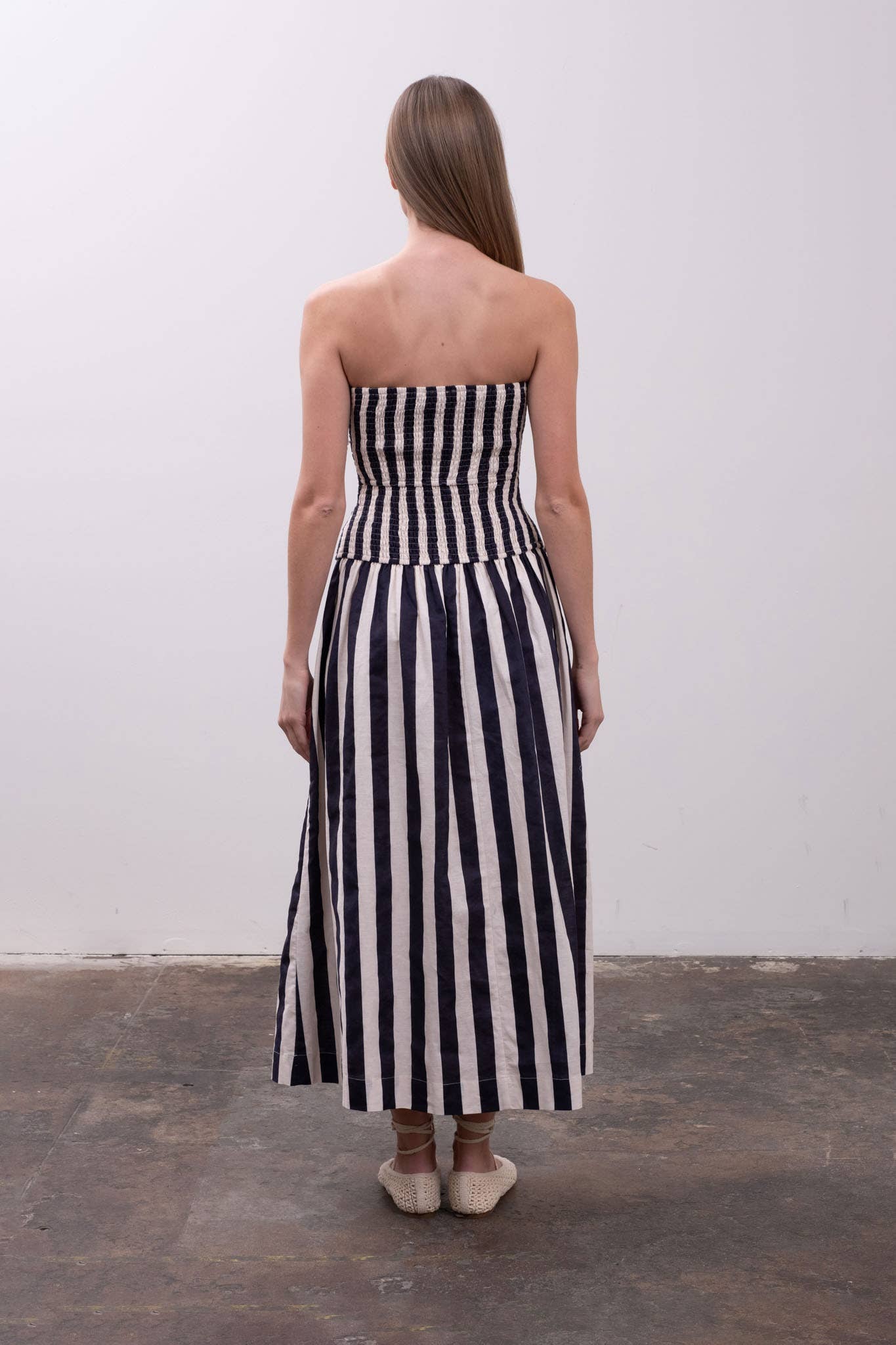 NAVY STRIPED STRAPLESS DRESS