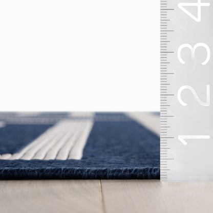 Zirelle Indoor/Outdoor Contemporary Area Rug: Brown / Rectangle / 6' 7" X 9'