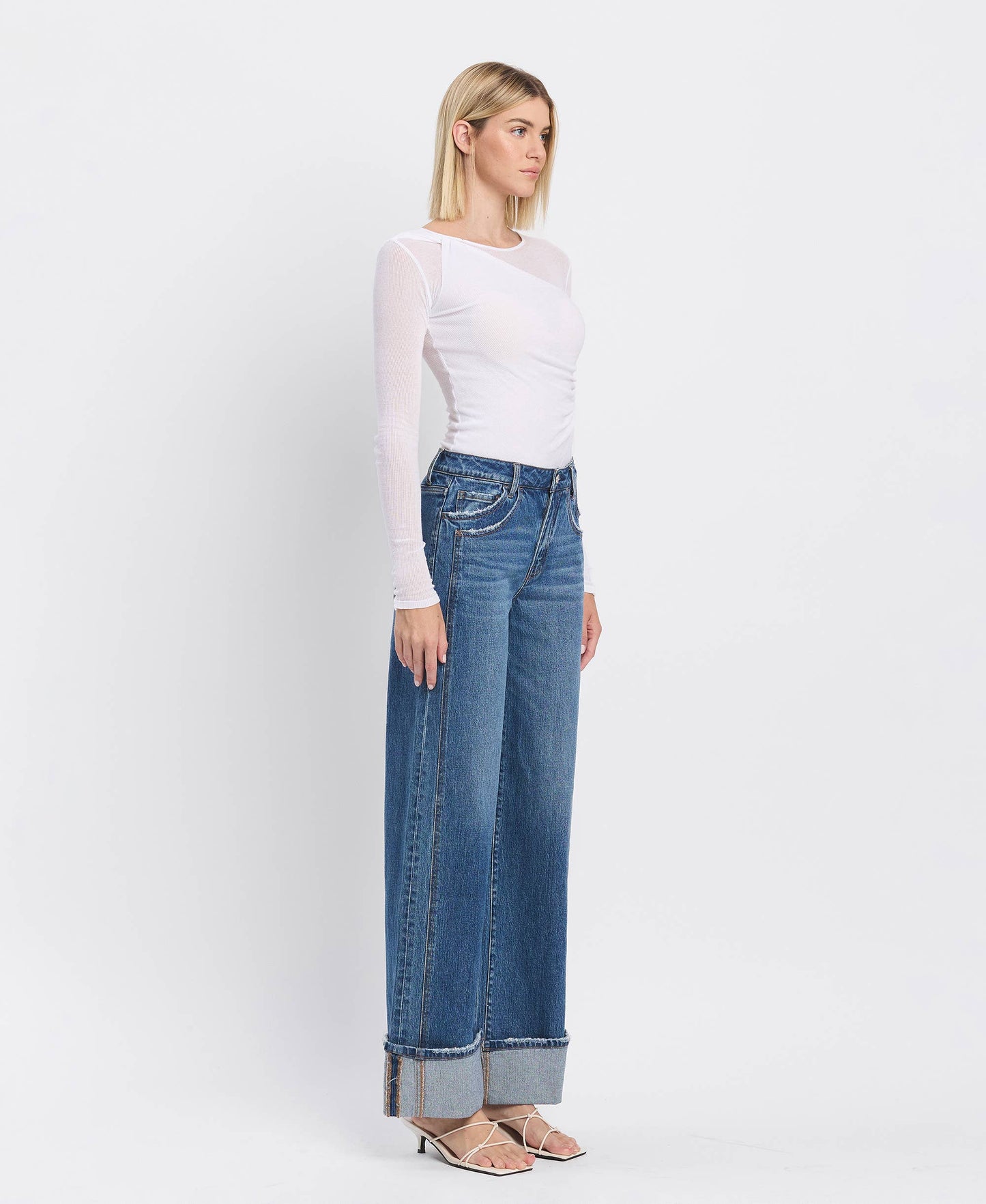 HIGH RISE WIDE CUFF JEANS