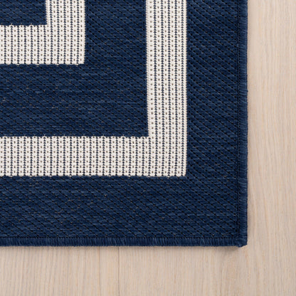 Zirelle Indoor/Outdoor Contemporary Area Rug: Brown / Rectangle / 6' 7" X 9'