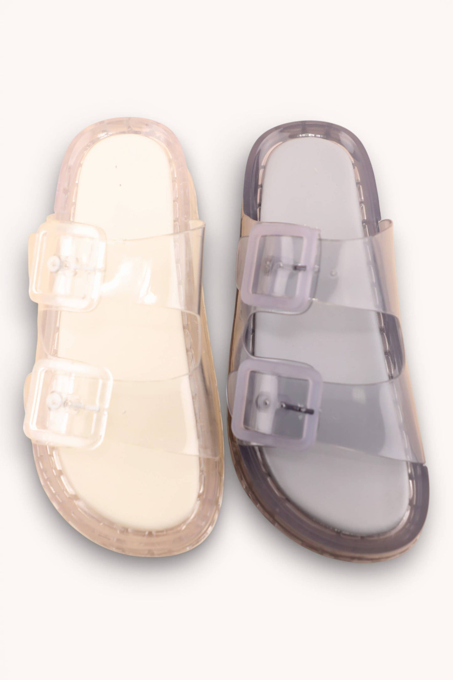 JELLYBEE-21 FLEXIBLE WATERPROOF PVC DOUBLE STRAP CHUNKY BUCK: LEOPARD / B18
