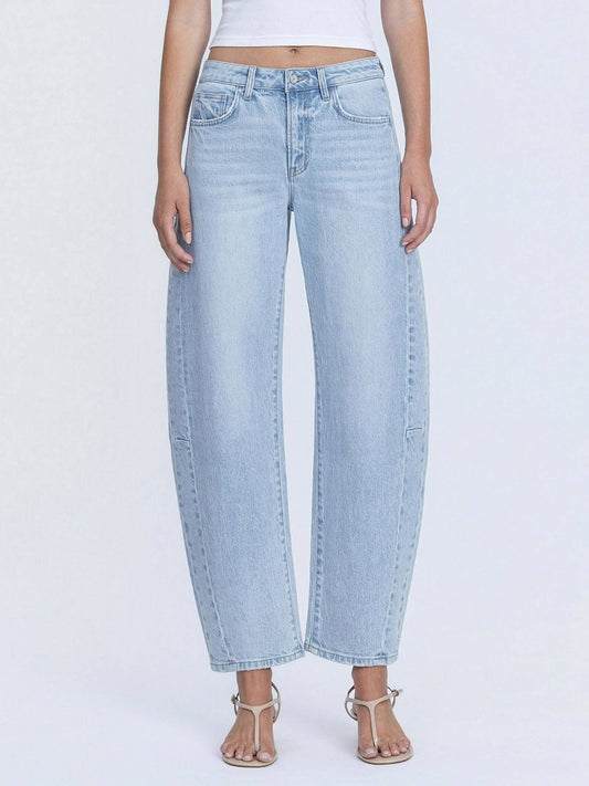 LIGHT WASH BARREL JEANS