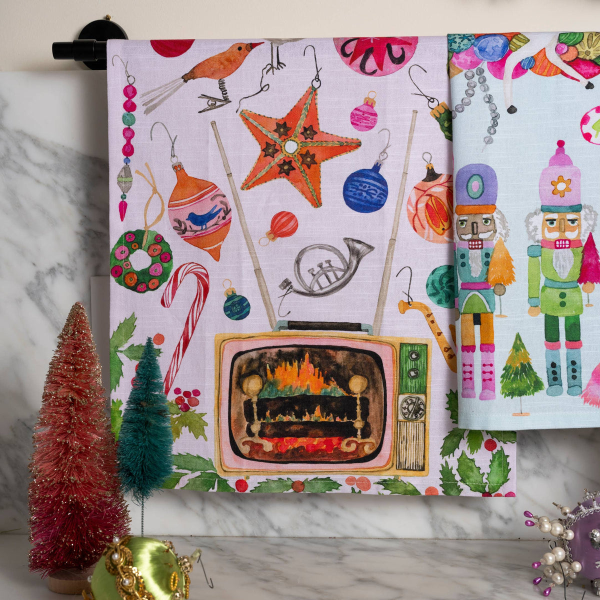 Tea Towel- Gather Round the Yulog