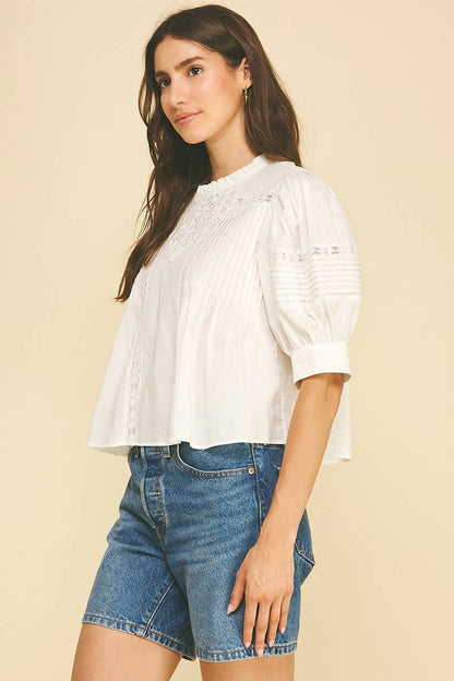 WHITE LACE TRIMMED BLOUSE