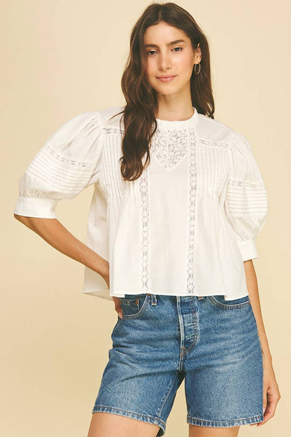 WHITE LACE TRIMMED BLOUSE