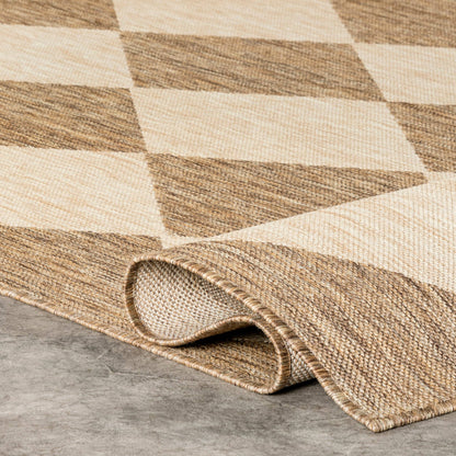 Diamond Trellis Indoor/Outdoor Rug- 5' x 8'