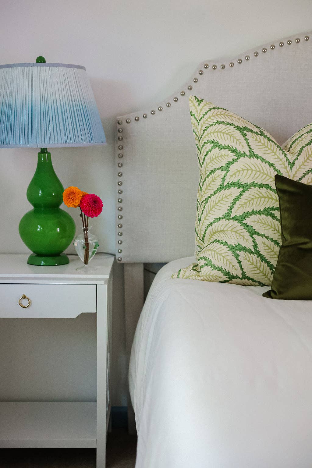 Bridget Leaf Pillow - 22x22"