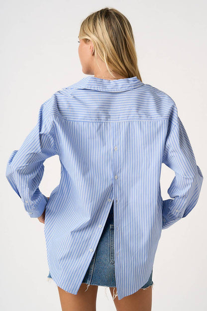 BLUE & WHITE STRIPED BUTTON DOWN