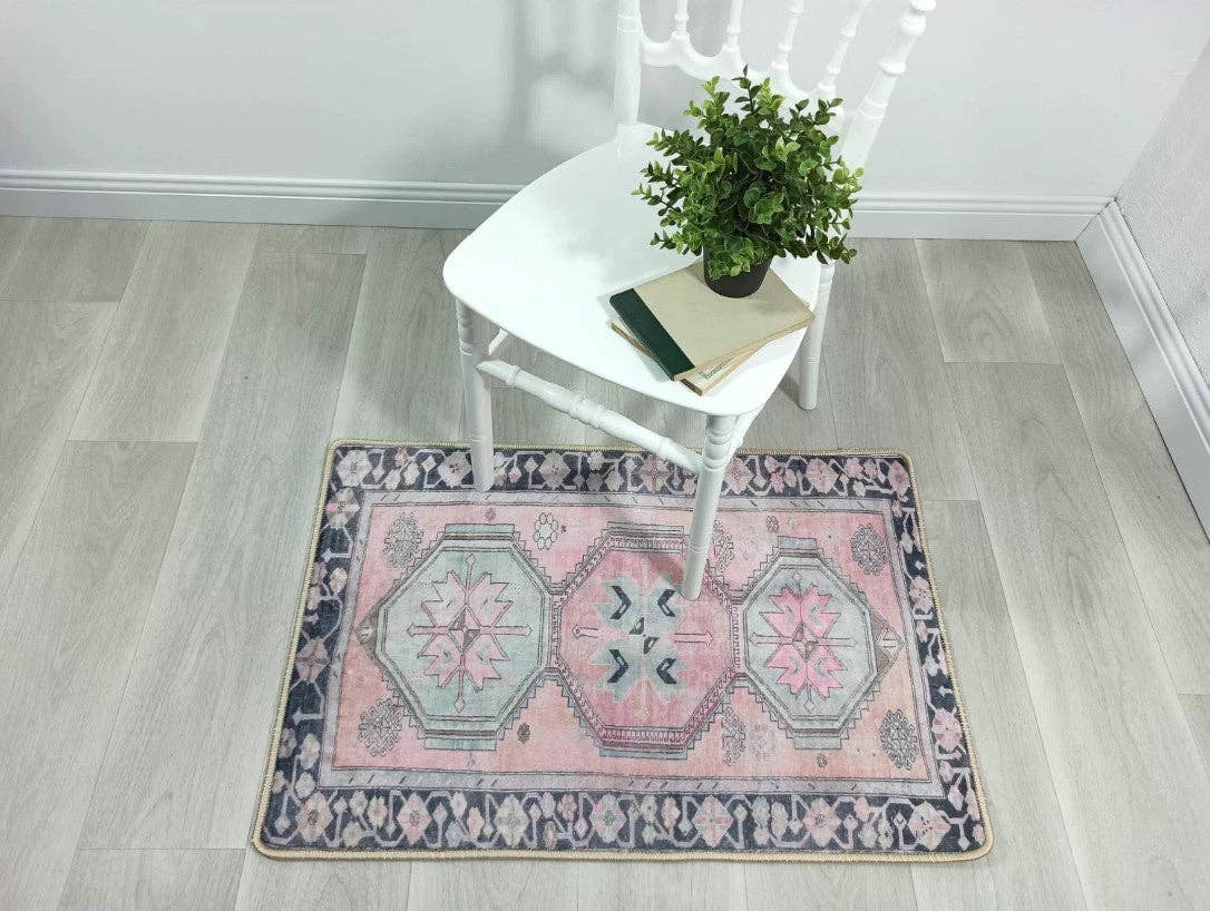 Ziana Pink & Gray Turkish Rug 2x3’
