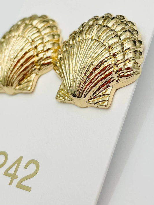 Gold Shell Studs