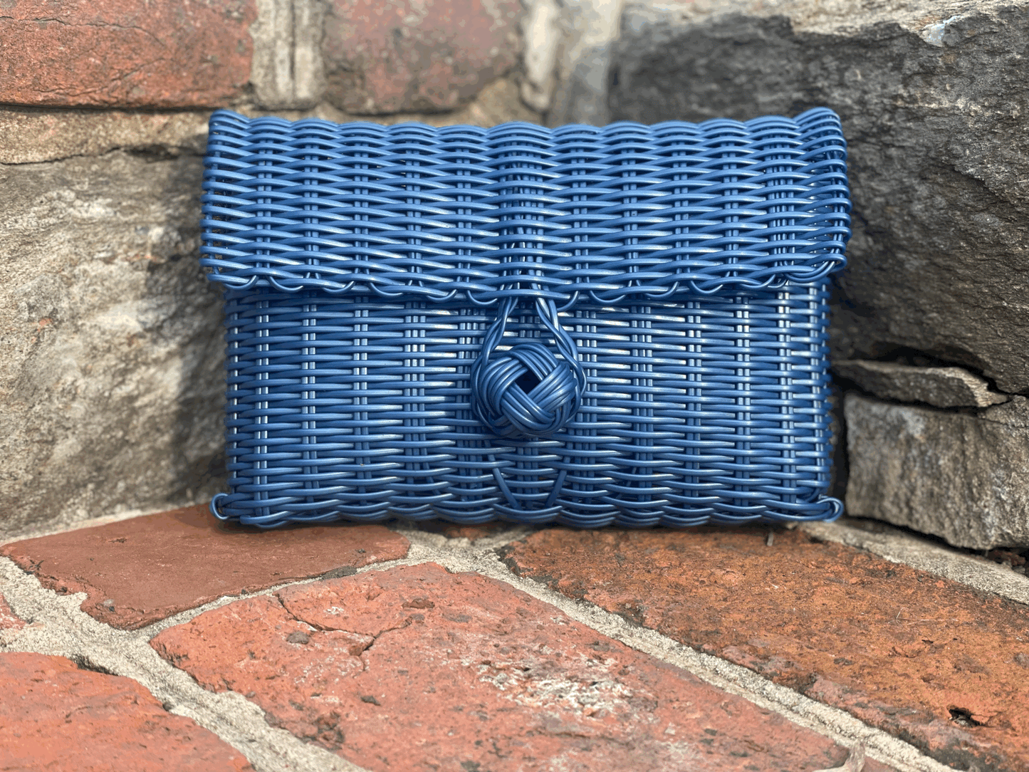 Clutch | Solid Fog Blue
