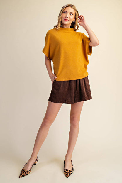 Mock Neck Short Sleeve Pullover Knit Top: Black / S