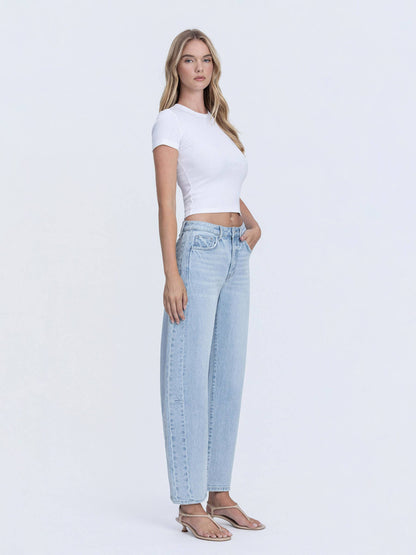 LIGHT WASH BARREL JEANS