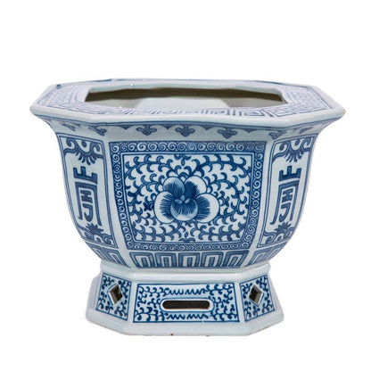 Small Twist Lotus Foot Bath Planter