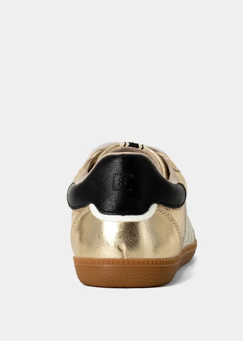 GOLD STEVIE SNEAKER