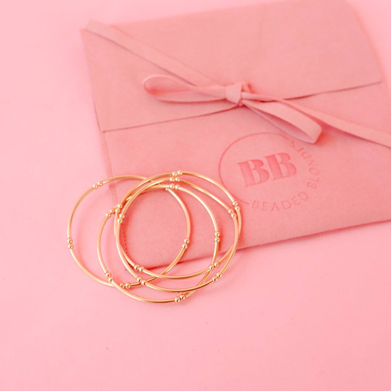 Mollie Bar Bracelet: Petite