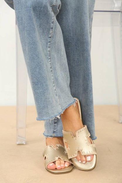 GOLD SANDALS