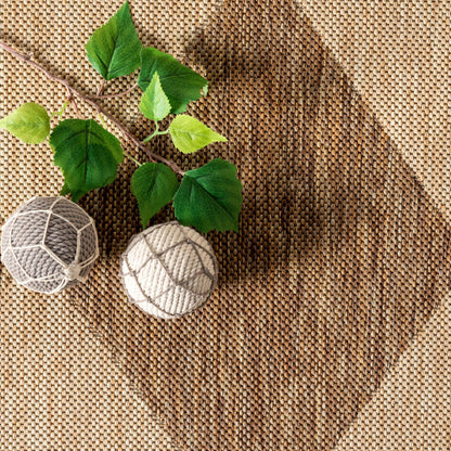 Diamond Trellis Indoor/Outdoor Rug- 5' x 8'