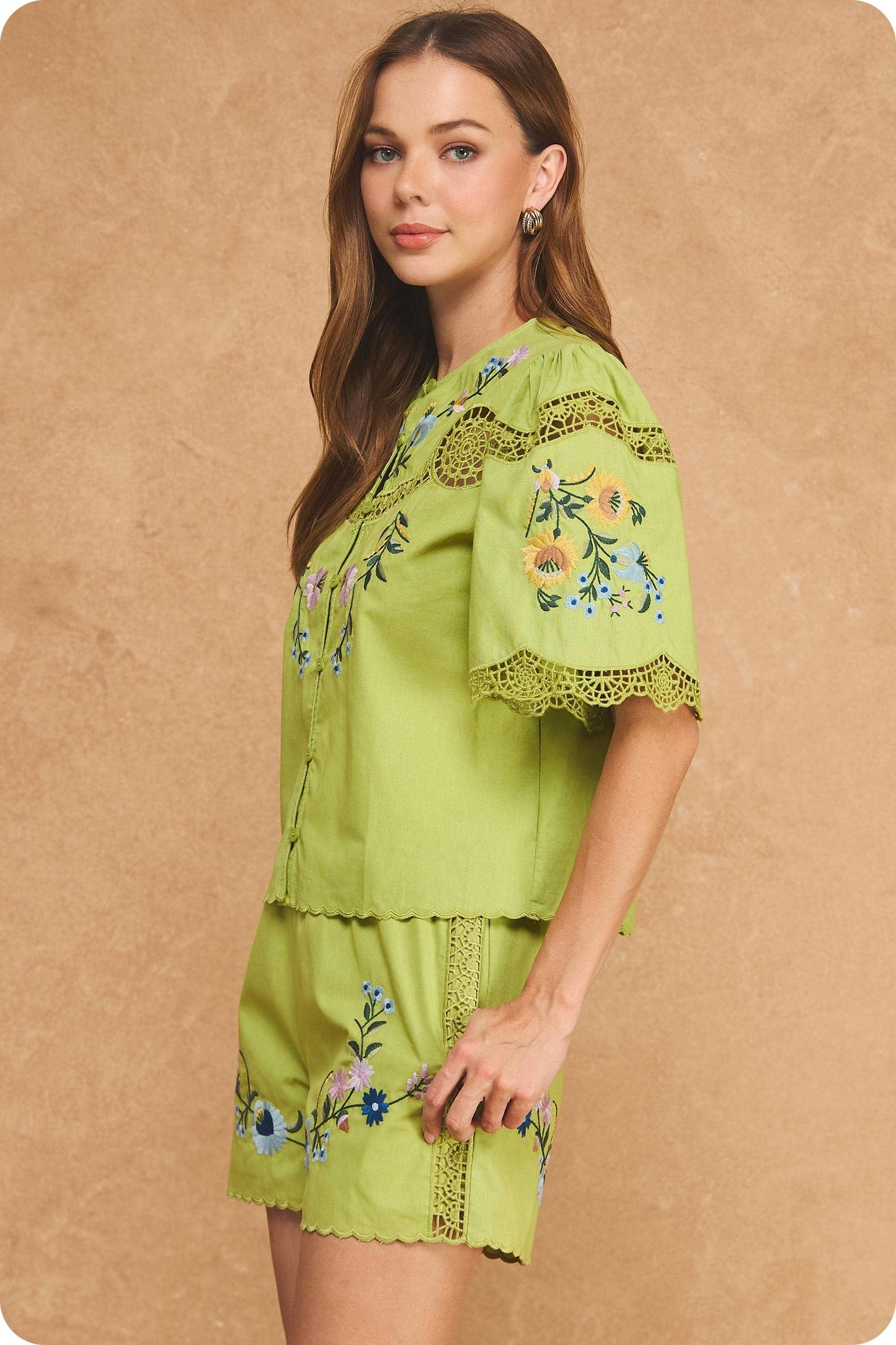 Chartreuse Embroidered Floral Set